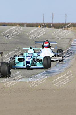 media/Nov-16-2024-CalClub SCCA (Sat) [[641f3b2761]]/Group 2/Race (Outside Grapevine)/